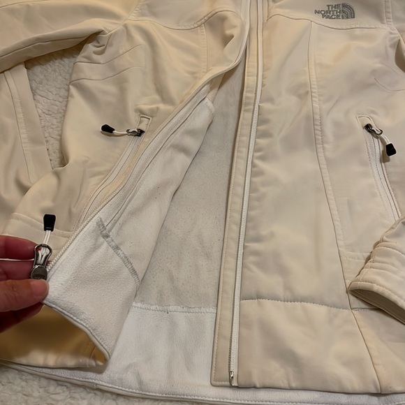 North Face Jacket Size S - Picture 5 of 7